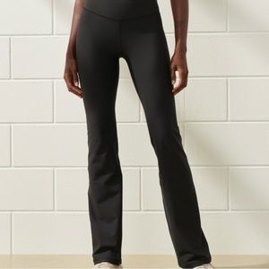 Abercrombie & Fitch YPB black flare leggings